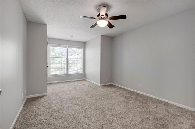 5444 W 129th Terrace, Leawood, KS 66209