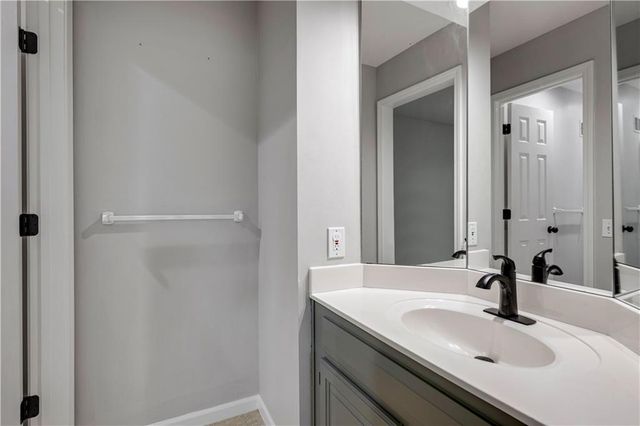 5444 W 129th Terrace, Leawood, KS 66209