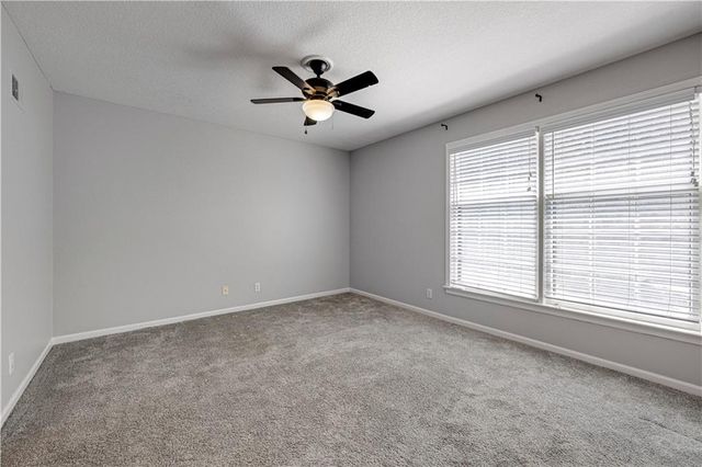5444 W 129th Terrace, Leawood, KS 66209