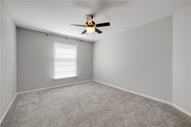 5444 W 129th Terrace, Leawood, KS 66209