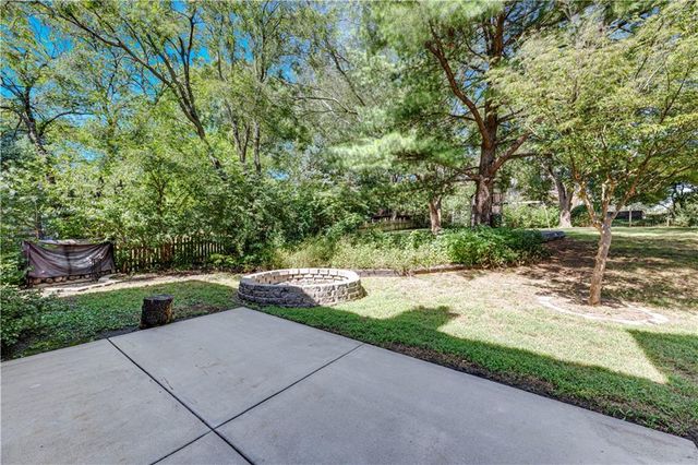 5444 W 129th Terrace, Leawood, KS 66209