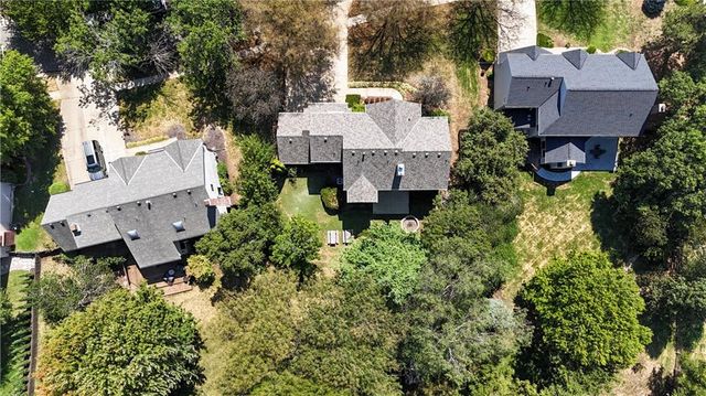 5444 W 129th Terrace, Leawood, KS 66209