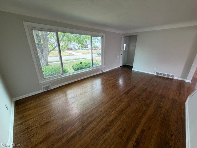 1309 W Miner Road, Mayfield Heights, OH 44124
