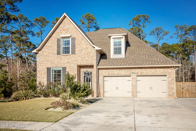 6948 Osprey Drive, Ocean Springs, MS 39564