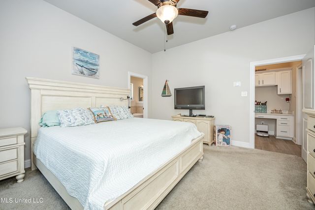 6948 Osprey Drive, Ocean Springs, MS 39564