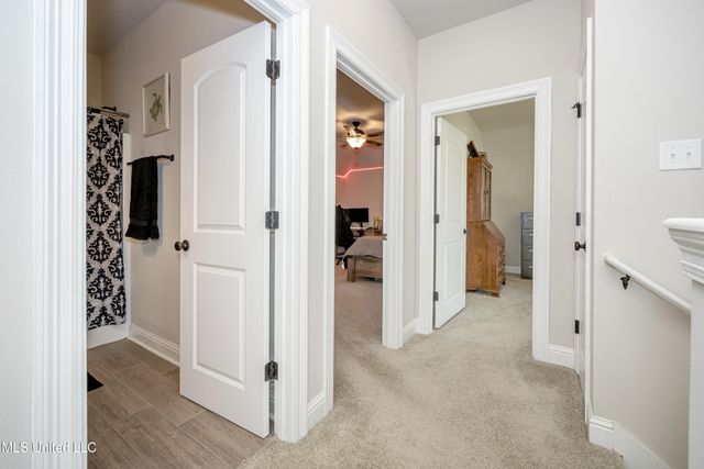 6948 Osprey Drive, Ocean Springs, MS 39564