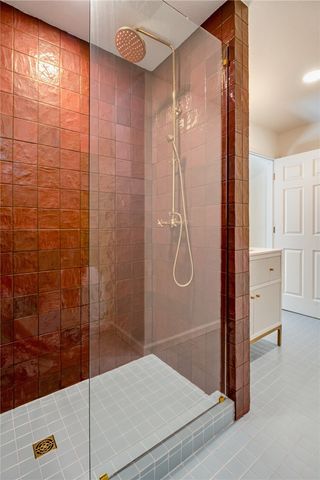 16 Stretford Drive, Bella Vista, AR 72714