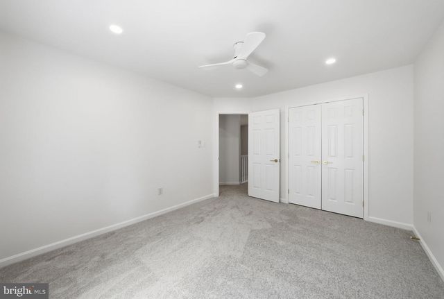 20384 MIDDLEBURY ST, Ashburn, VA 20147
