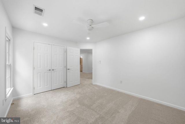 20384 MIDDLEBURY ST, Ashburn, VA 20147