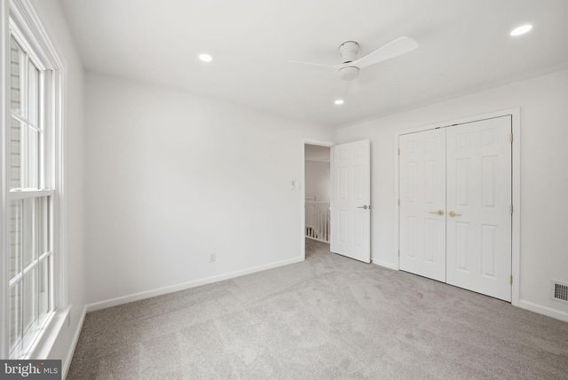 20384 MIDDLEBURY ST, Ashburn, VA 20147