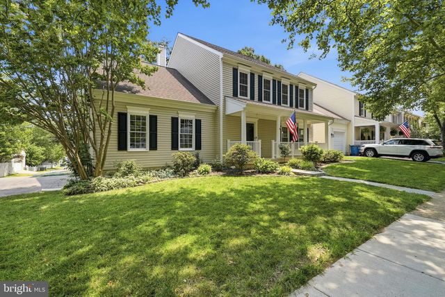 20384 MIDDLEBURY ST, Ashburn, VA 20147
