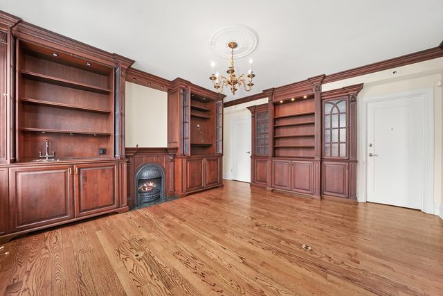 1120 N LAKE SHORE Drive 18CD, Chicago, IL 60611