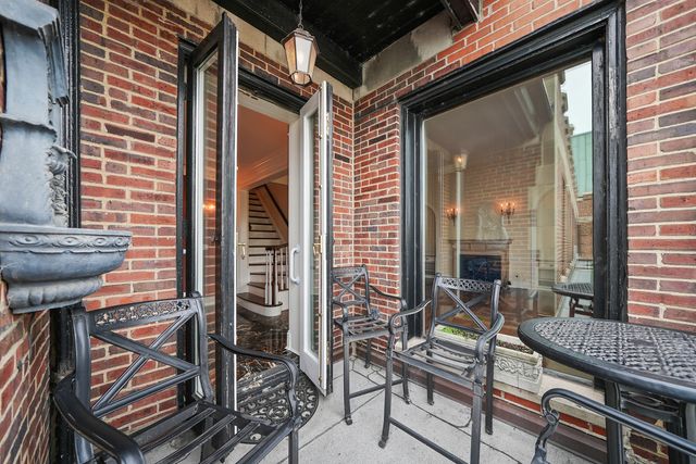 1120 N LAKE SHORE Drive 18CD, Chicago, IL 60611