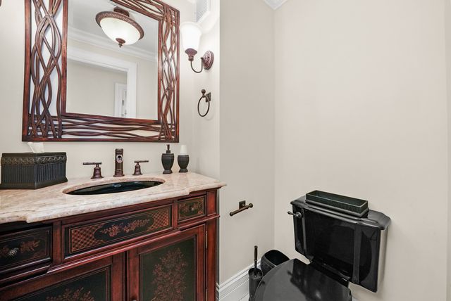 1120 N LAKE SHORE Drive 18CD, Chicago, IL 60611