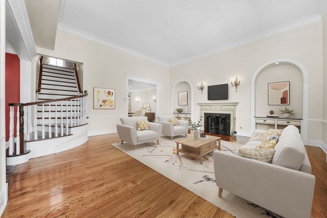 1120 N LAKE SHORE Drive 18CD, Chicago, IL 60611