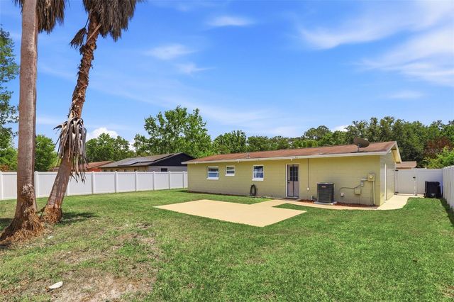 5465 LESCOT LANE, Orlando, FL 32811