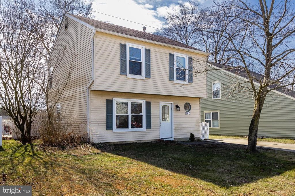 162 PEREGRINE DR, Voorhees, NJ 08043