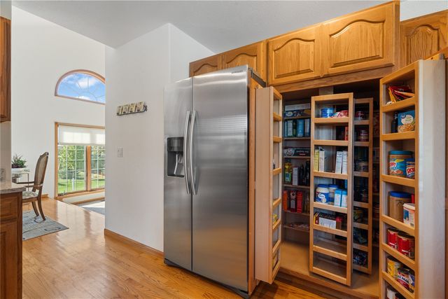 2620 Silver Oak Trl, Marion, IA 52302