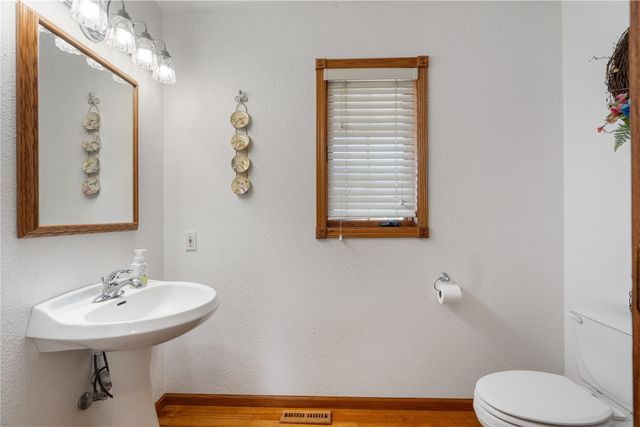 2620 Silver Oak Trl, Marion, IA 52302