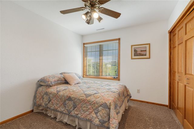 2620 Silver Oak Trl, Marion, IA 52302