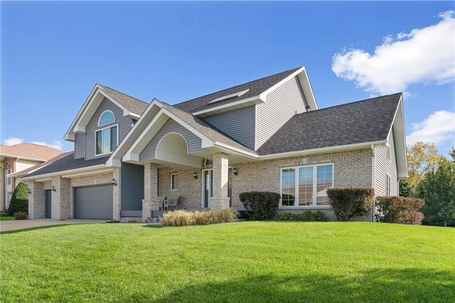 2620 Silver Oak Trl, Marion, IA 52302