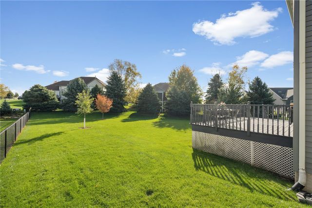 2620 Silver Oak Trl, Marion, IA 52302