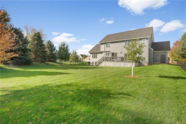2620 Silver Oak Trl, Marion, IA 52302