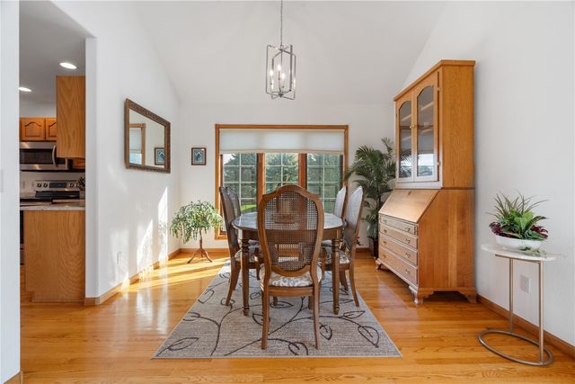 2620 Silver Oak Trl, Marion, IA 52302