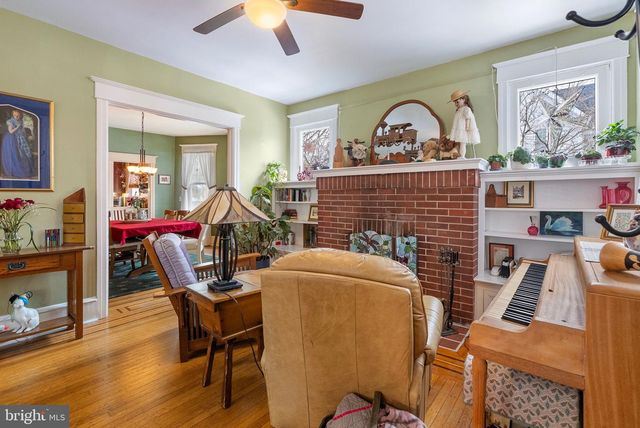 912 LAKEVIEW AVE, Laurel Springs, NJ 08021