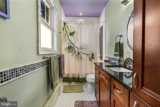 912 LAKEVIEW AVE, Laurel Springs, NJ 08021