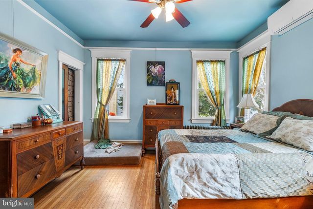 912 LAKEVIEW AVE, Laurel Springs, NJ 08021