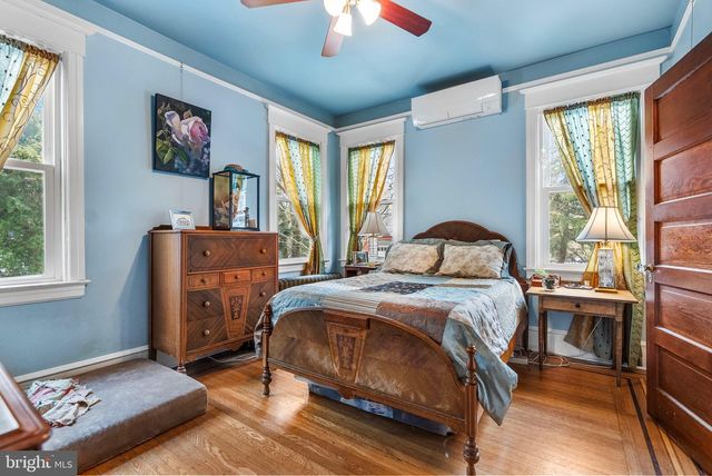 912 LAKEVIEW AVE, Laurel Springs, NJ 08021