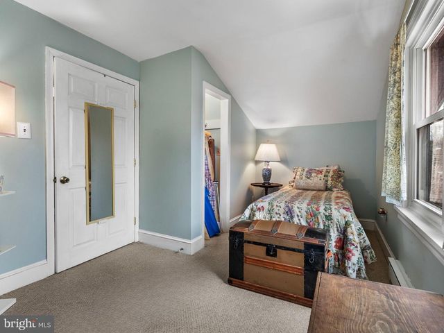 912 LAKEVIEW AVE, Laurel Springs, NJ 08021