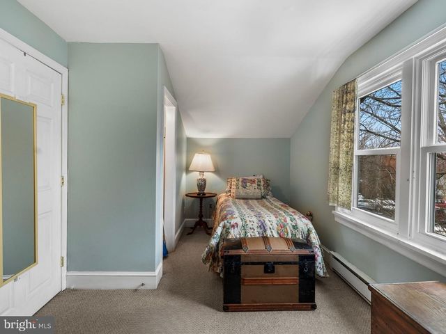 912 LAKEVIEW AVE, Laurel Springs, NJ 08021