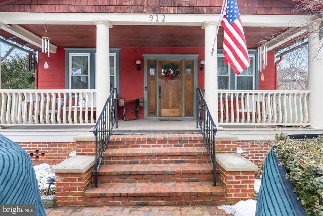 912 LAKEVIEW AVE, Laurel Springs, NJ 08021