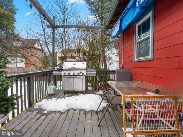 912 LAKEVIEW AVE, Laurel Springs, NJ 08021