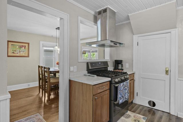 2942 Bluff Street, Madison, WI 53705