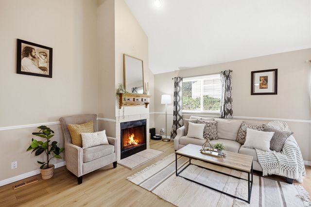 3133 S APPLEWOOD DR, Bountiful, UT 84010