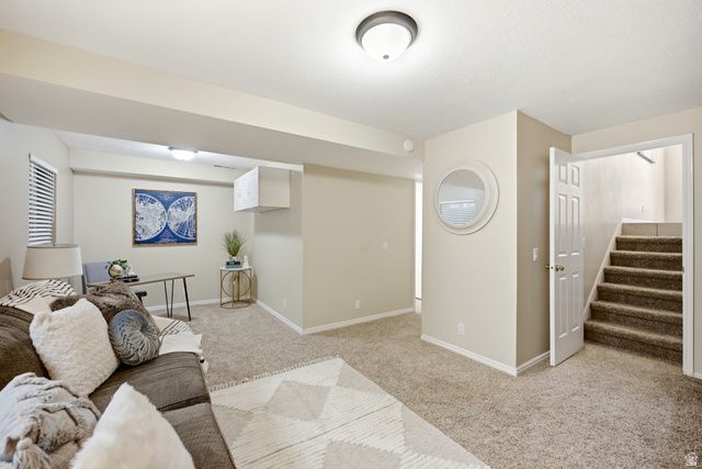 3133 S APPLEWOOD DR, Bountiful, UT 84010