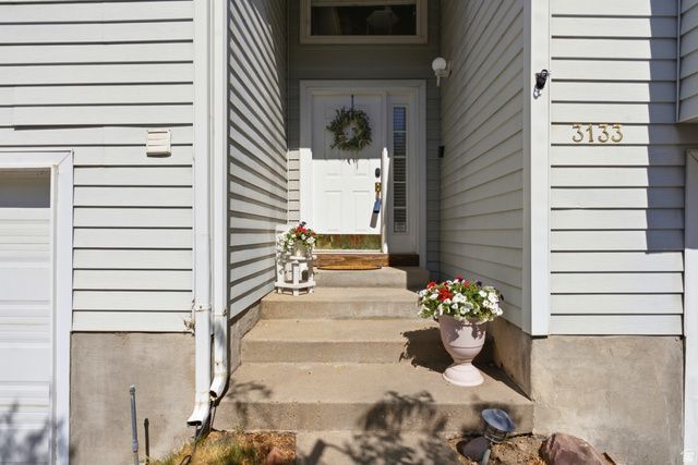 3133 S APPLEWOOD DR, Bountiful, UT 84010