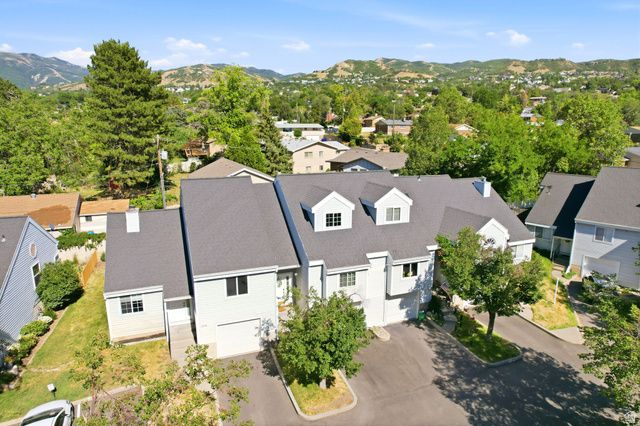 3133 S APPLEWOOD DR, Bountiful, UT 84010