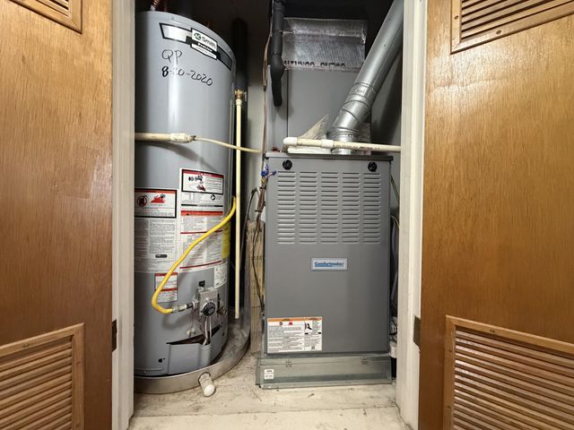 209 E 4th Street, Denver City, TX 79323