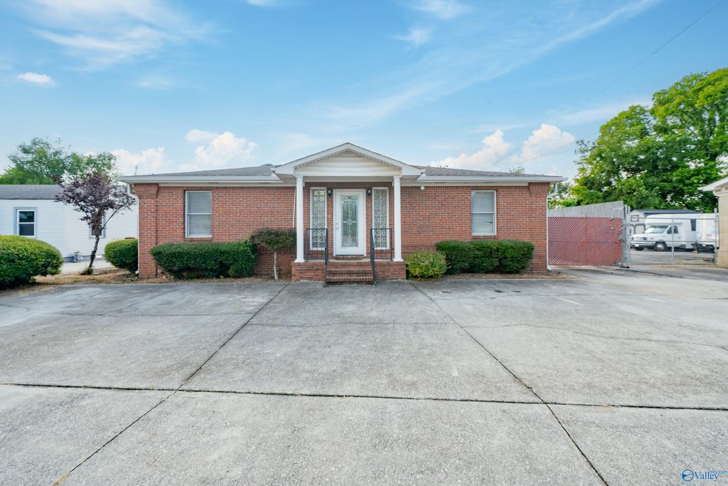2519 Washington Street, Huntsville, AL 35811
