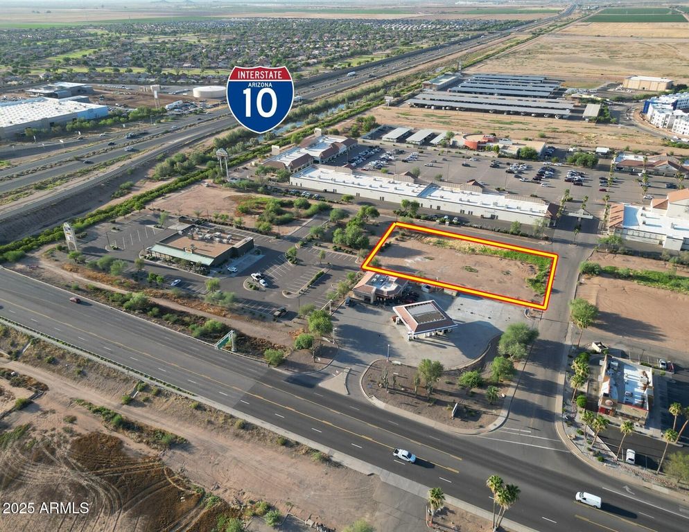 582 N CAMINO DEL NORTE -- 8, Casa Grande, AZ 85122 — exterior