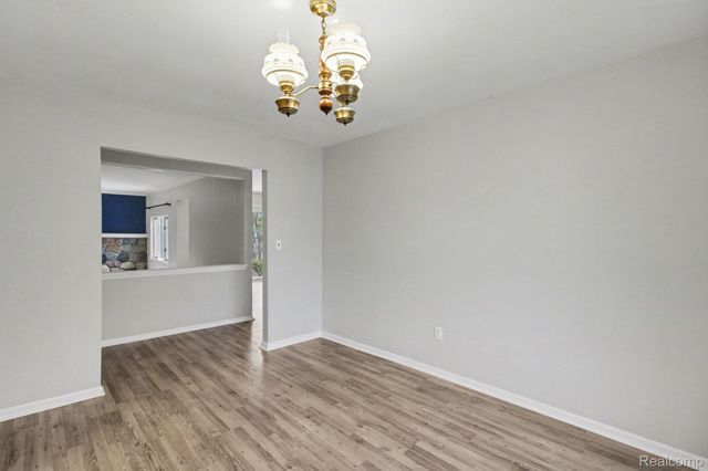 2280 Geyer Court, Orion Charter Township, MI 48360