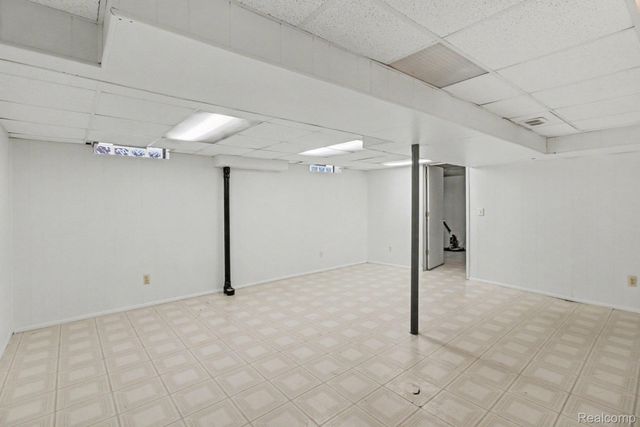 2280 Geyer Court, Orion Charter Township, MI 48360