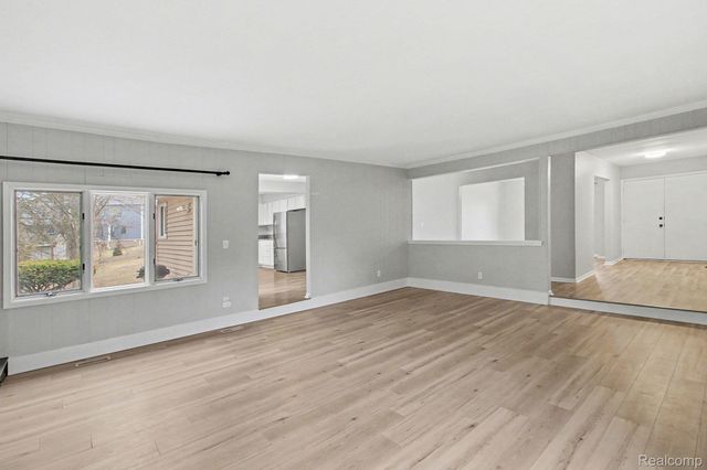 2280 Geyer Court, Orion Charter Township, MI 48360