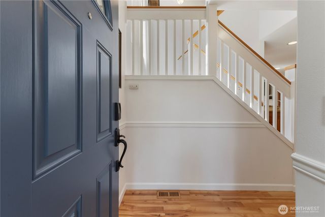 22917 SE 241st Place, Maple Valley, WA 98038