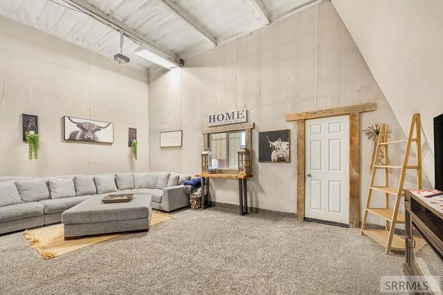 2799 S 3000 W, Rexburg, ID 83440