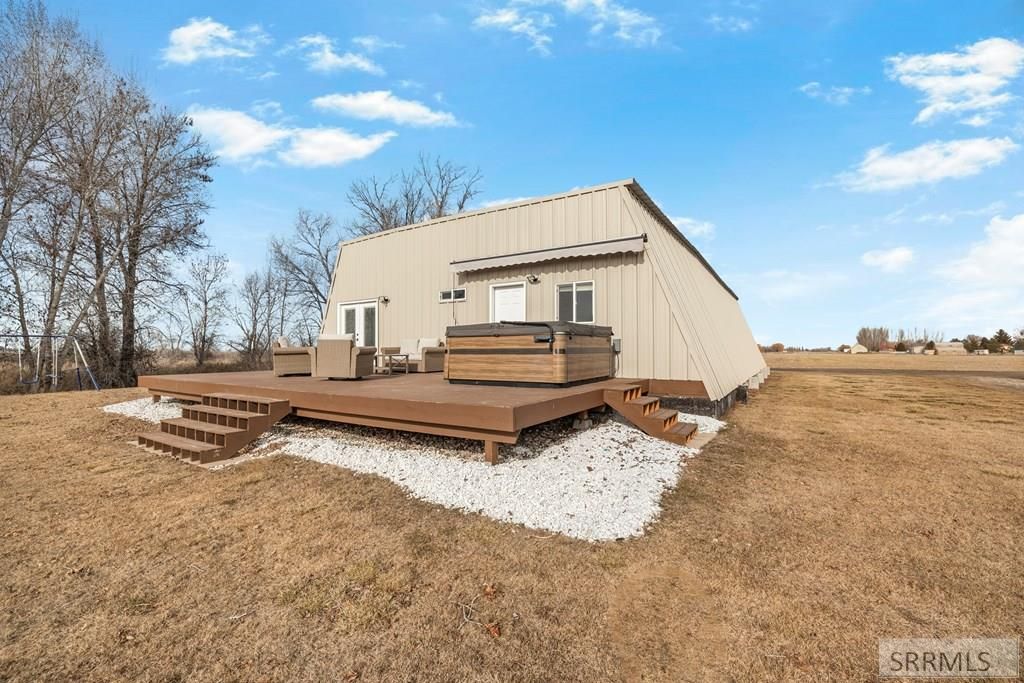 Image 27 of property listing at 2799 S 3000 W, Rexburg, ID 83440